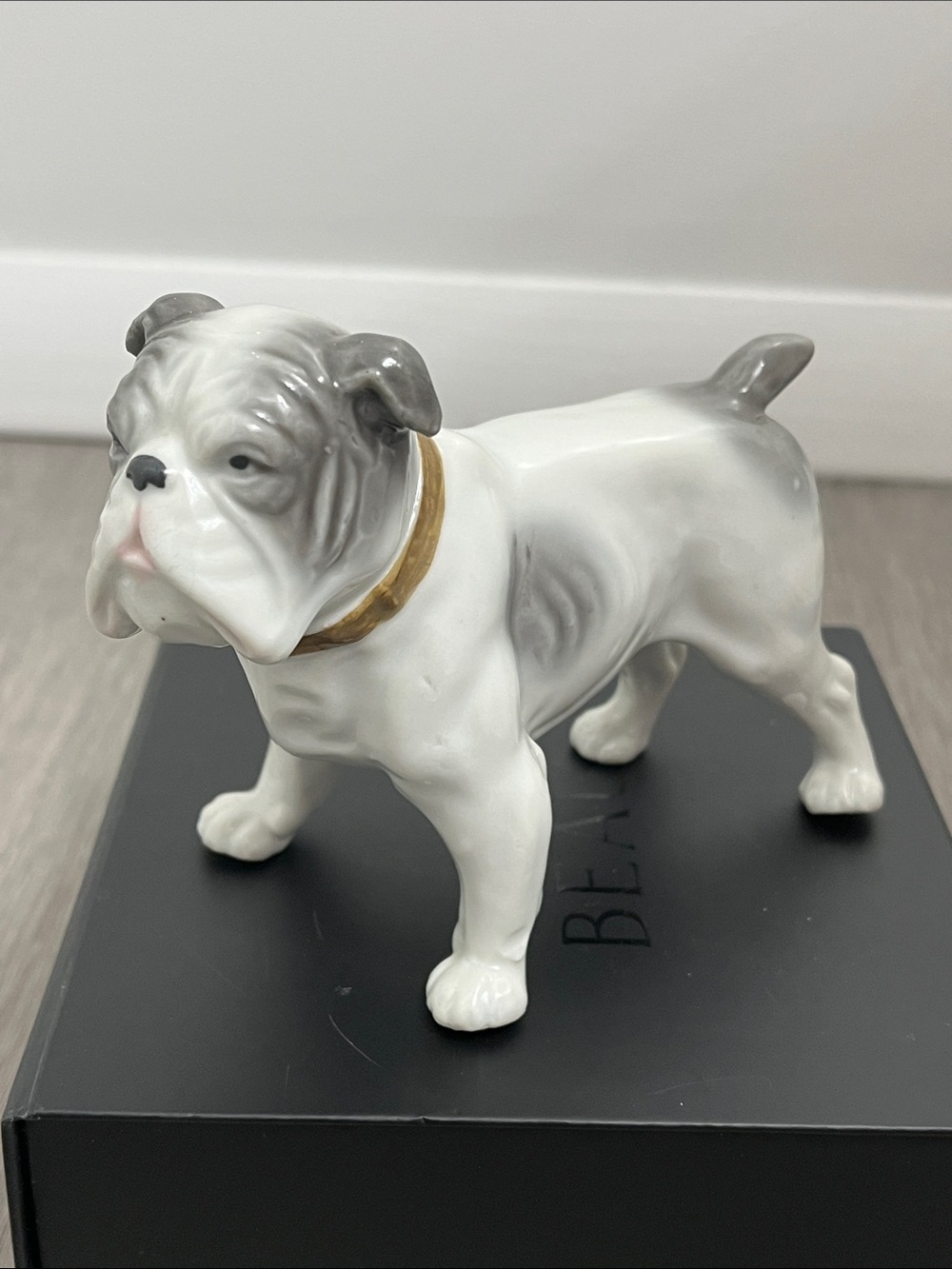 Vintage porcelain English bull dog figurine Myoto Japan